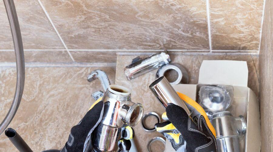 Professional gutter cleaning in Traskwood, AR